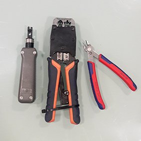 Инструменты для работы с UTP кабелей: кроссировщик, климпер, кусачки